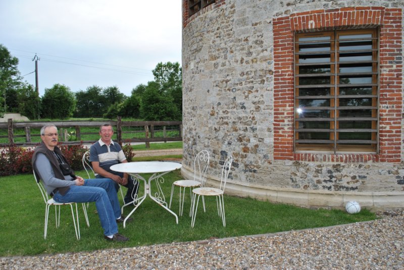 dommagedepartirungrandmercijeanclaudepourcettetrouvailleainsiquecellesdesdeuxrestospourleweekend.jpg