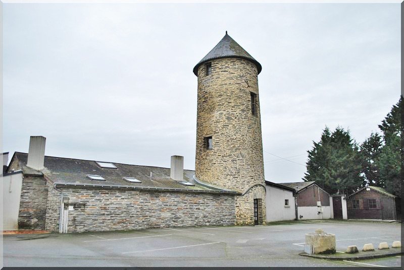grandauvern44lemoulindelacoutanciretrsbellernovationsurlesitechambresdhtesetrestauration.jpg