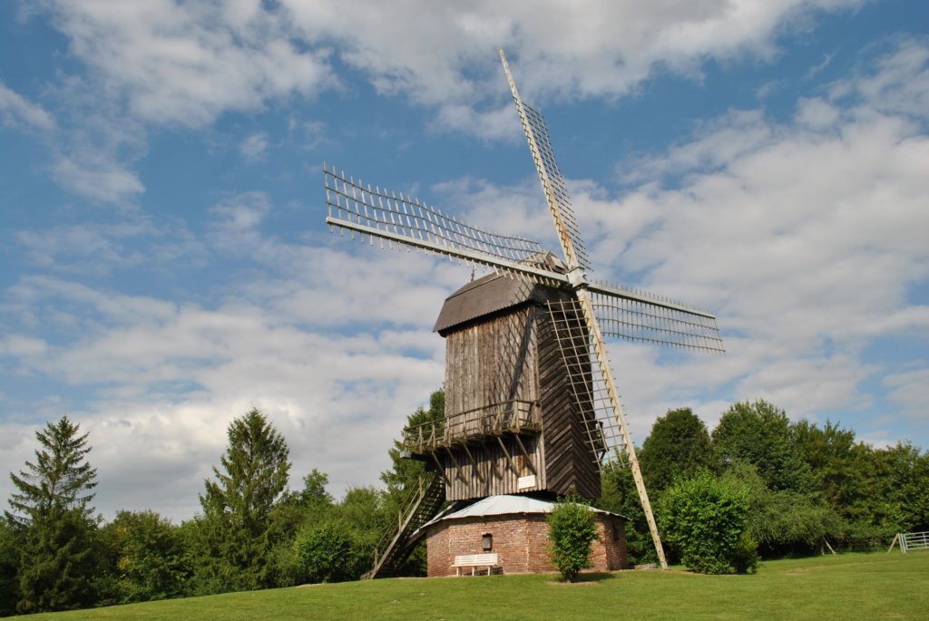 naours80lesmoulinsduguetlepremiermoulinmoulindubelcan.jpg