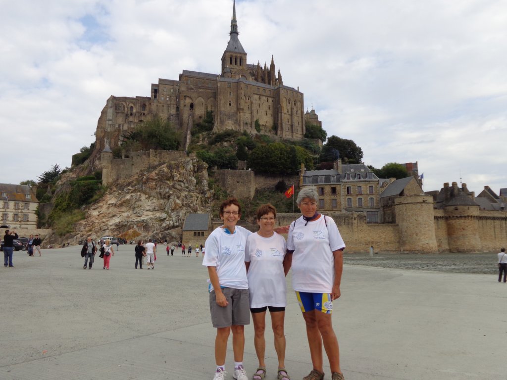 nuldoutequelesfillesgarderontunsouvenirinoubliabledecepripleetprincipalementnotreamiemoniqueduvlodutourismedelamitiavecnicoleclaudeettouteslesautres.jpg